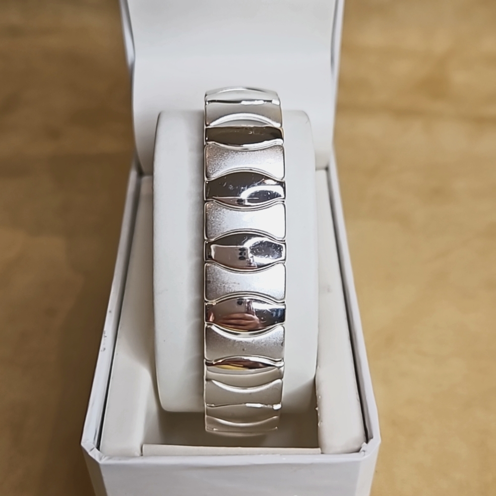 Brushed Oval Silver Plated Stretchy Bracelet